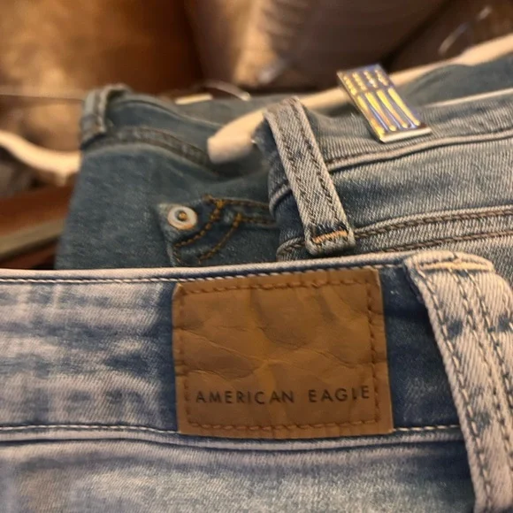 American Eagle Outfitters Women's high rise Festival Flare Jeans sz 2 short NWT - Picture 10 of 15